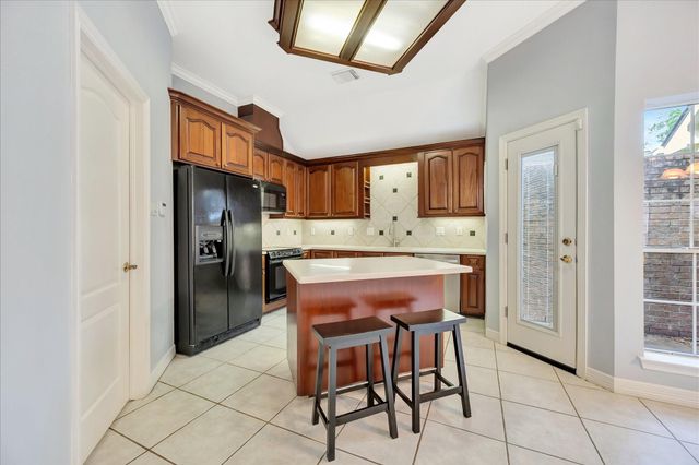 2421 Baycrest Drive, Houston, TX 77058