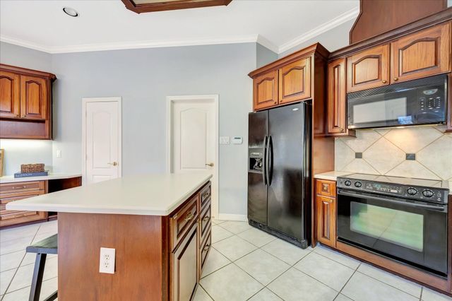 2421 Baycrest Drive, Houston, TX 77058