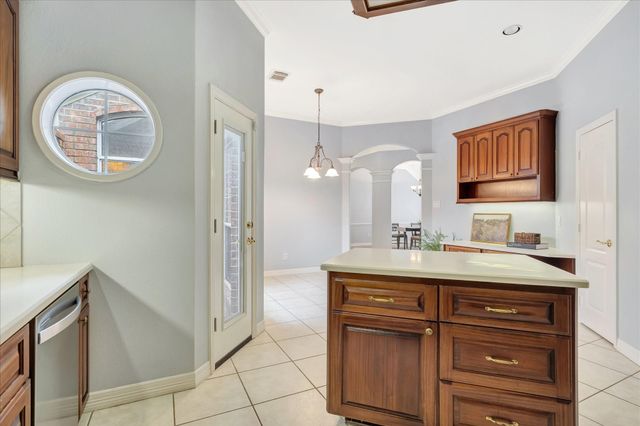 2421 Baycrest Drive, Houston, TX 77058