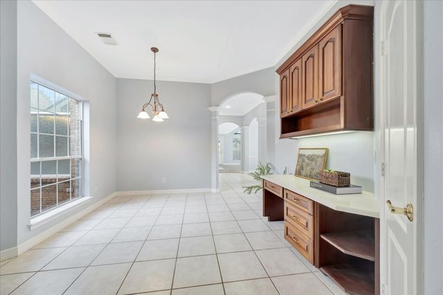2421 Baycrest Drive, Houston, TX 77058