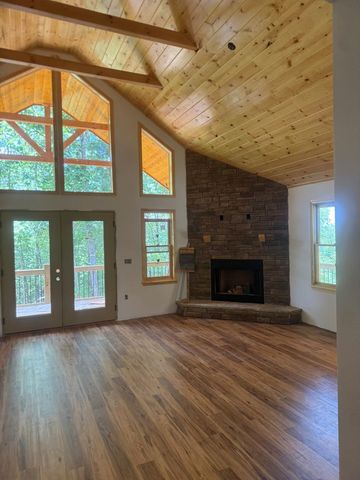 271 Cloud Les Lane, Murphy, NC 28906