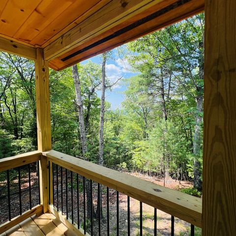 271 Cloud Les Lane, Murphy, NC 28906