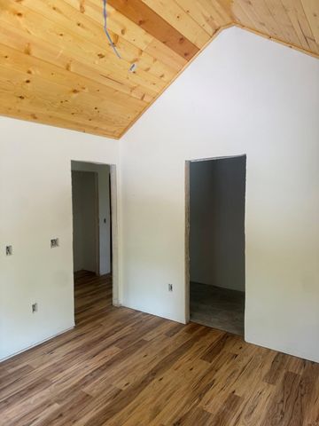 271 Cloud Les Lane, Murphy, NC 28906