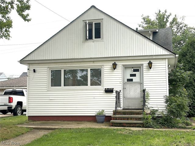 20661 Belvidere Avenue, Fairview Park, OH 44126