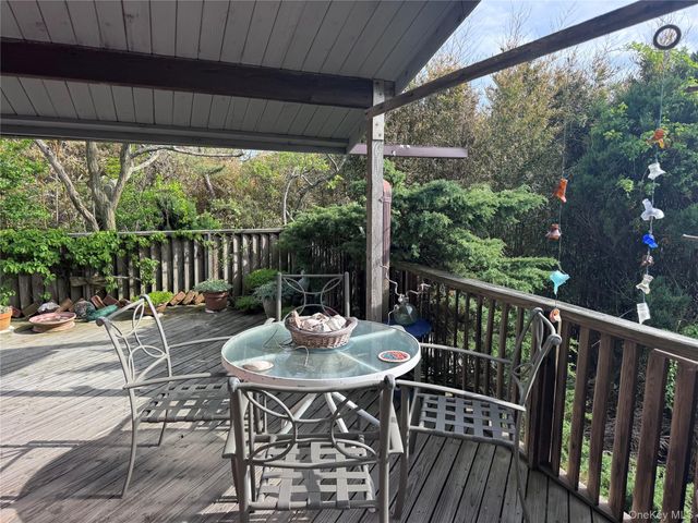 780 Surf Road, Corneille Estates, NY 11770
