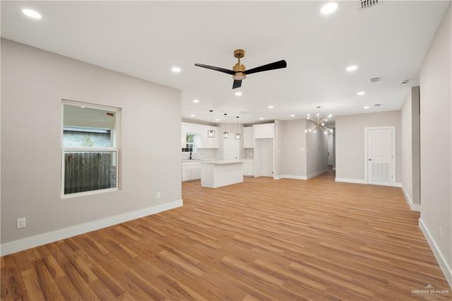 1004 N Francisco Avenue, Mission, TX 78572