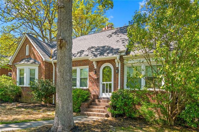 316 Spring Street, Thomasville, NC 27360