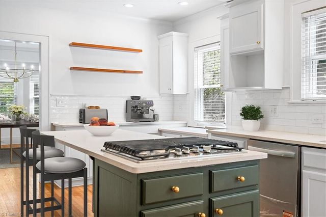 316 Spring Street, Thomasville, NC 27360