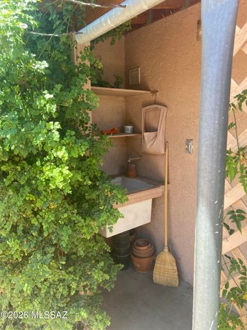 310 W Canada Street, Tucson, AZ 85706