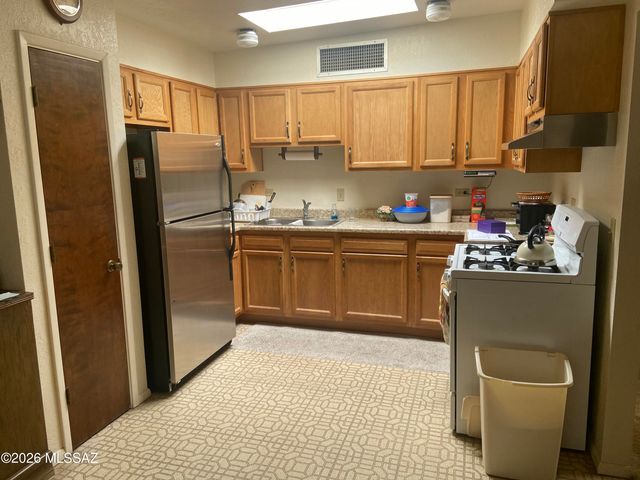 310 W Canada Street, Tucson, AZ 85706