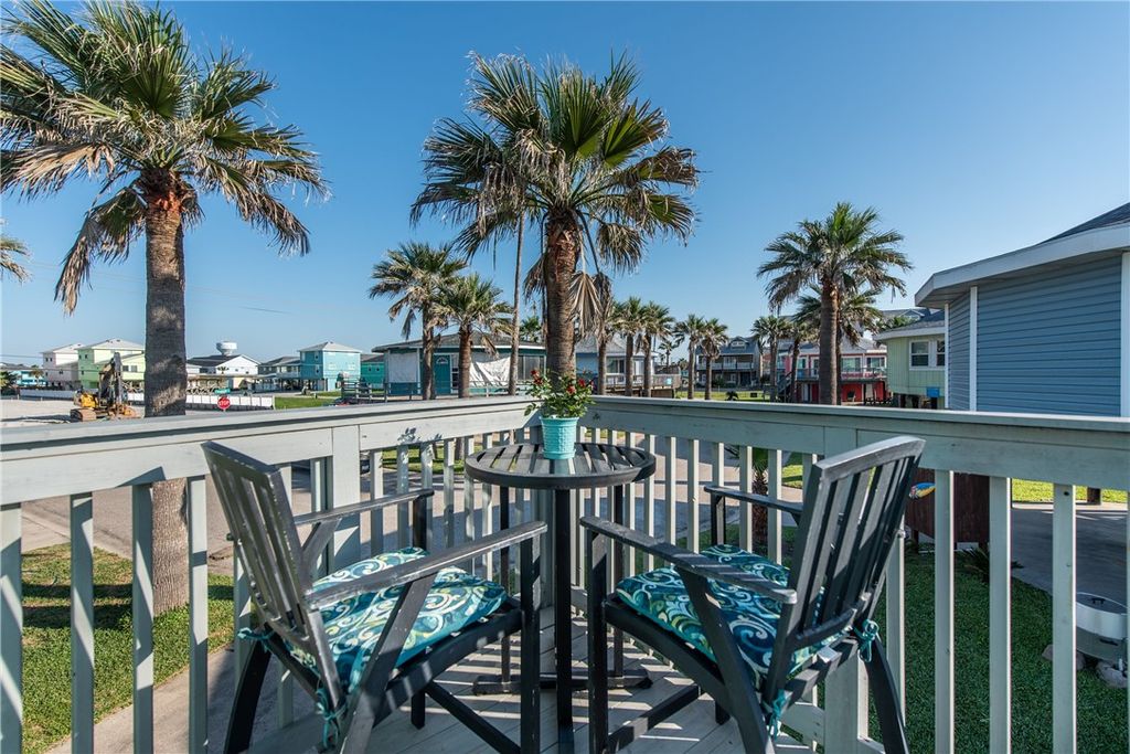 1923 S 11th St 2, Port Aransas, TX 78373 — photo 5