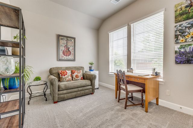 3909 Sunflower Drive, Aubrey, TX 76227