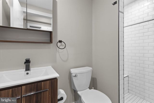 311 S WASHINGTON ST, Baltimore, MD 21231