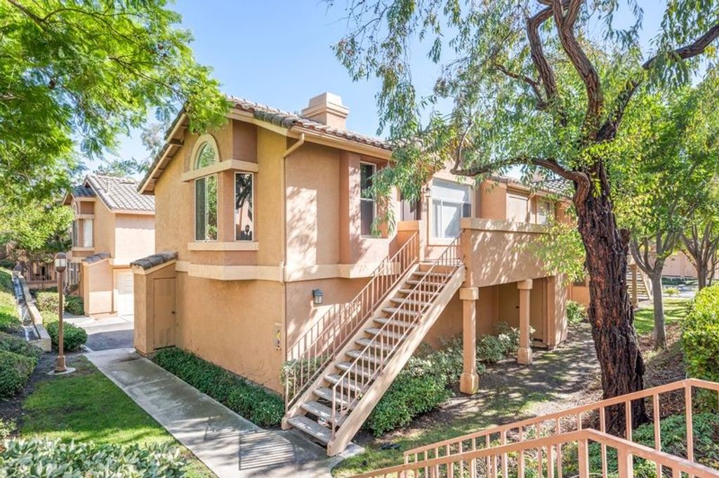 19431 Rue De Valore 8A, Lake Forest, CA 92610 — exterior