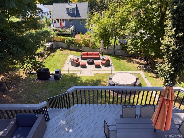 11 Emerson Avenue, Croton-on-hudson, NY 10520