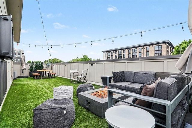 2174 Bristol Cove, Atlanta, GA 30341