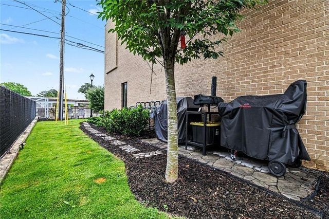 2174 Bristol Cove, Atlanta, GA 30341