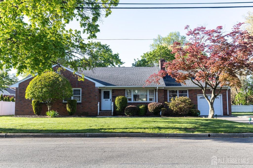 128 CLIFFORD Street, South Plainfield, NJ 08070
