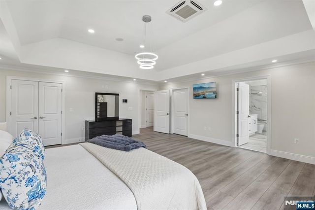 11 Linden Avenue, Kearny, NJ 07032