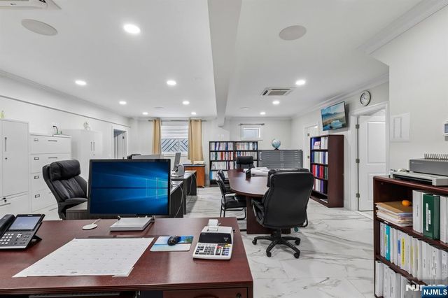 11 Linden Avenue, Kearny, NJ 07032