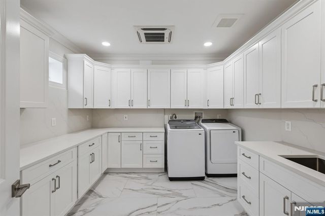 11 Linden Avenue, Kearny, NJ 07032