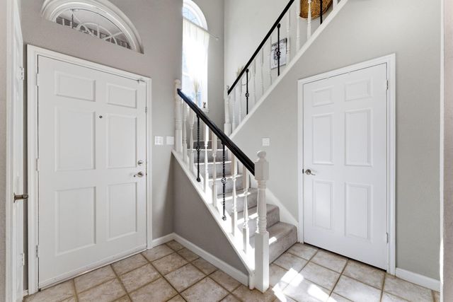 31 N Pathfinders Circle, The Woodlands, TX 77381