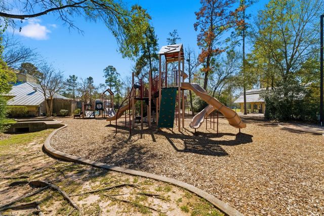 31 N Pathfinders Circle, The Woodlands, TX 77381