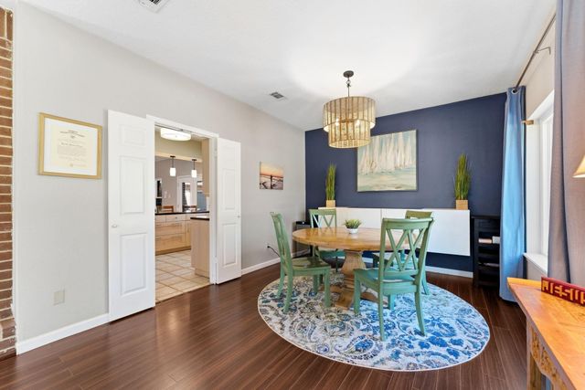 31 N Pathfinders Circle, The Woodlands, TX 77381