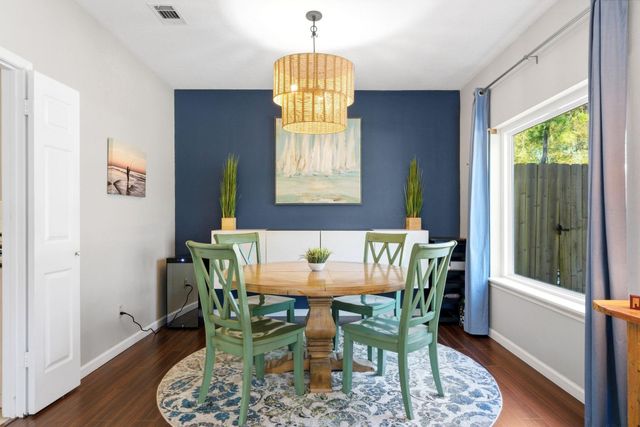 31 N Pathfinders Circle, The Woodlands, TX 77381