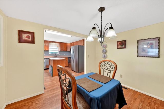 31643 HOWARD STREET, Tavares, FL 32778