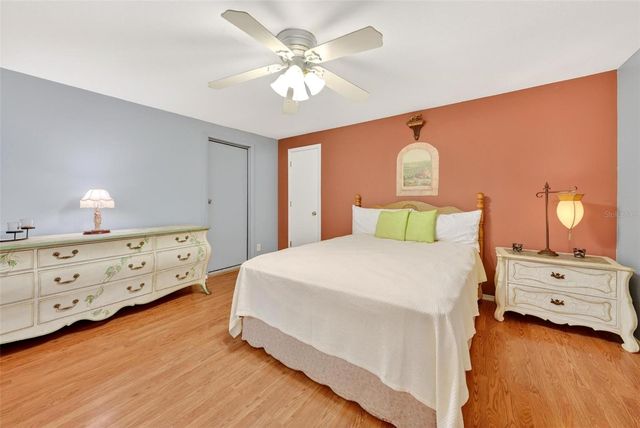 31643 HOWARD STREET, Tavares, FL 32778