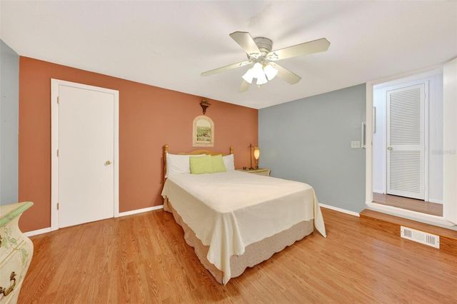 31643 HOWARD STREET, Tavares, FL 32778