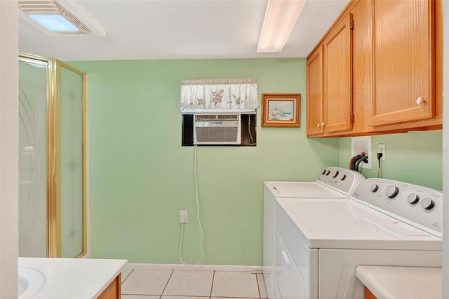 31643 HOWARD STREET, Tavares, FL 32778