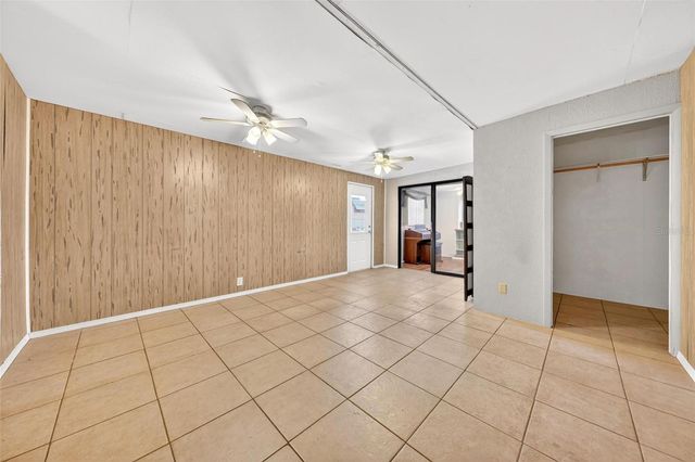 31643 HOWARD STREET, Tavares, FL 32778