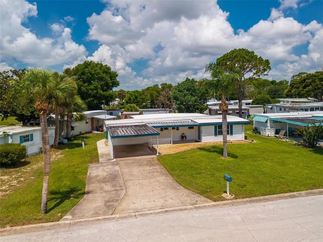 31643 HOWARD STREET, Tavares, FL 32778