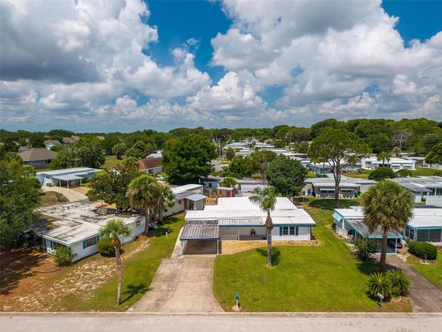 31643 HOWARD STREET, Tavares, FL 32778