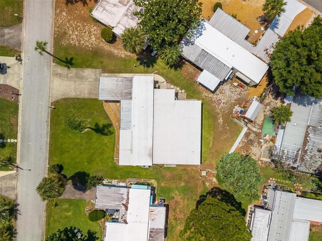 31643 HOWARD STREET, Tavares, FL 32778