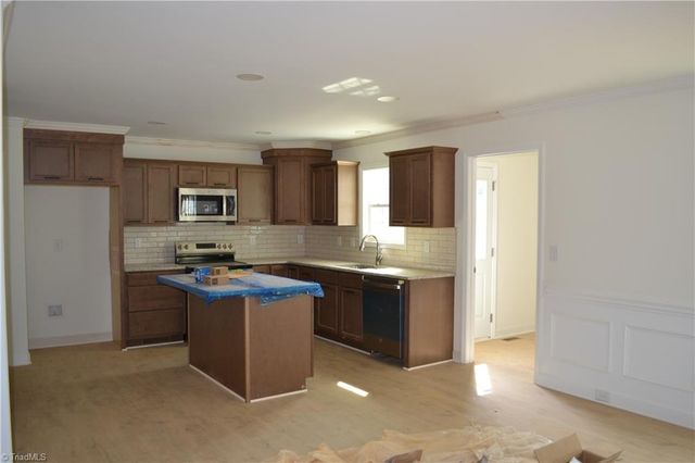 928 River Road, Stoneville, NC 27048