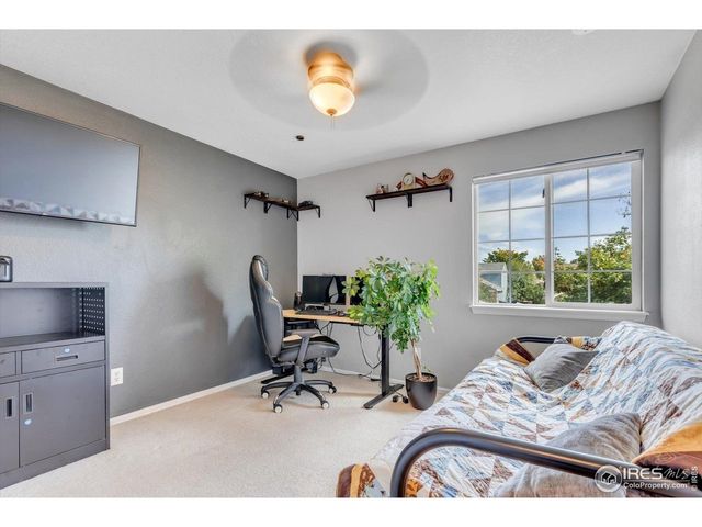 5427 Fox Run Blvd, Longmont, CO 80504