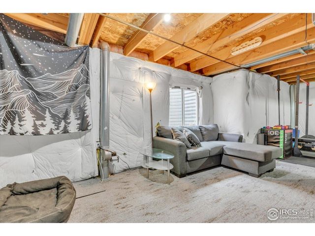 5427 Fox Run Blvd, Longmont, CO 80504