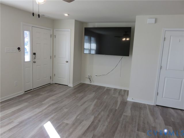 1935 Kennington Park Rd, Aylett, VA 23009