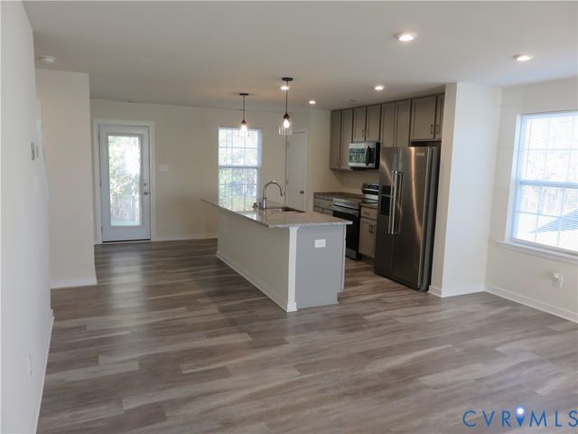 1935 Kennington Park Rd, Aylett, VA 23009