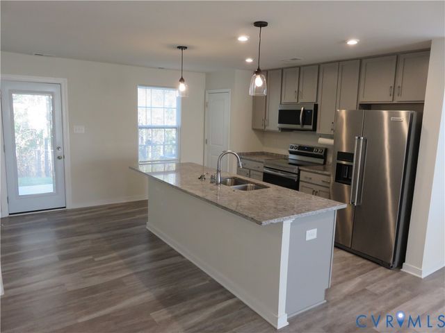 1935 Kennington Park Rd, Aylett, VA 23009