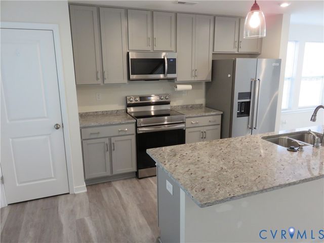 1935 Kennington Park Rd, Aylett, VA 23009