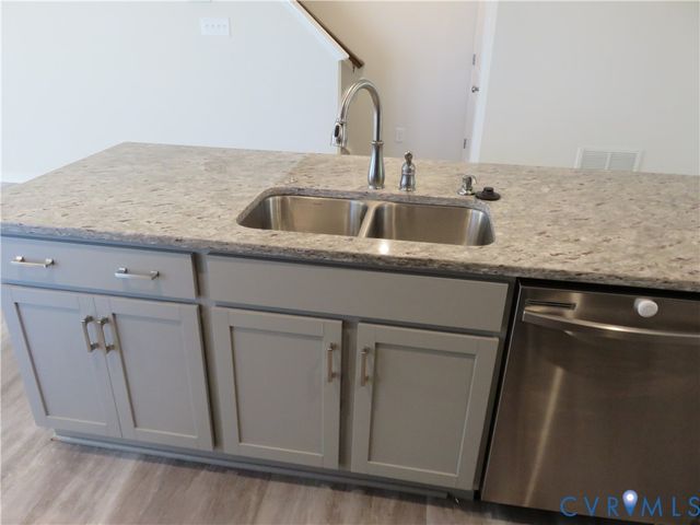 1935 Kennington Park Rd, Aylett, VA 23009