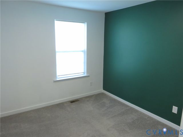 1935 Kennington Park Rd, Aylett, VA 23009