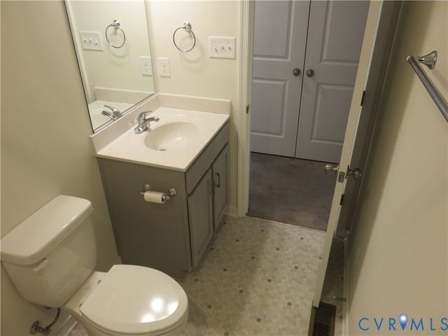 1935 Kennington Park Rd, Aylett, VA 23009