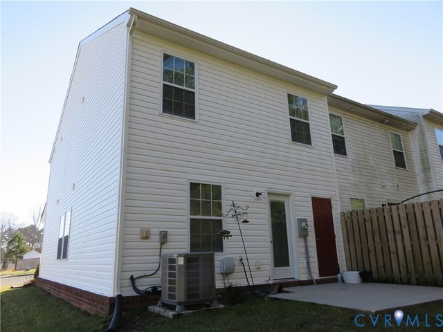 1935 Kennington Park Rd, Aylett, VA 23009