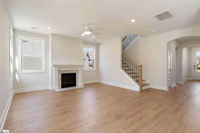 241 Creekside Circle, Williamston, SC 29697