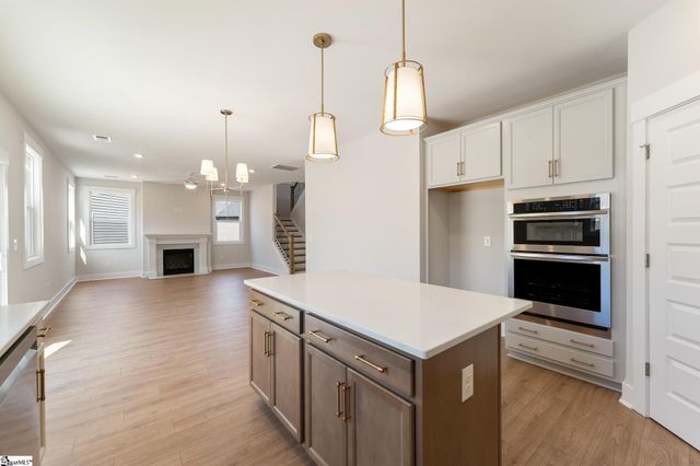 241 Creekside Circle, Williamston, SC 29697